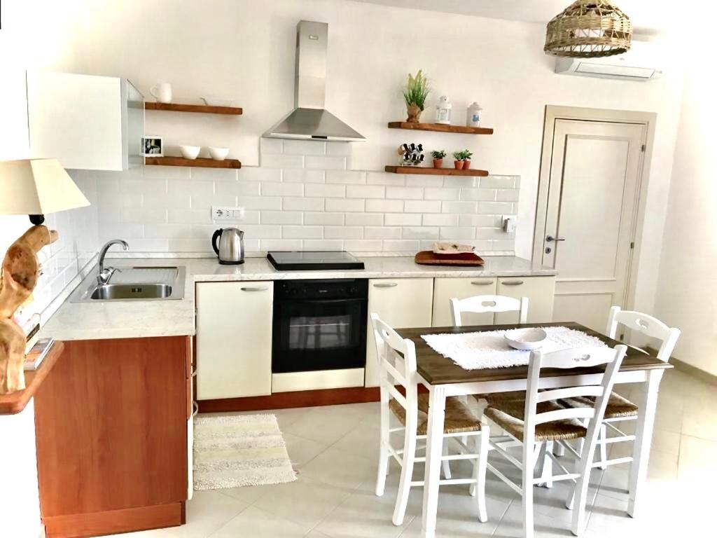 Villa Bouganville Valledoria Kültér fotó