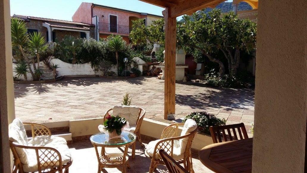 Villa Bouganville Valledoria Kültér fotó
