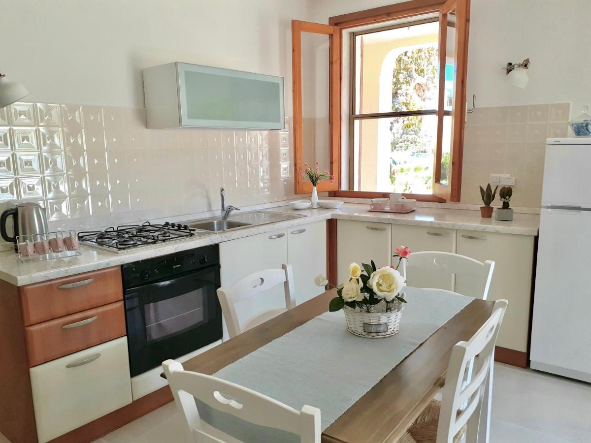 Villa Bouganville Valledoria Kültér fotó