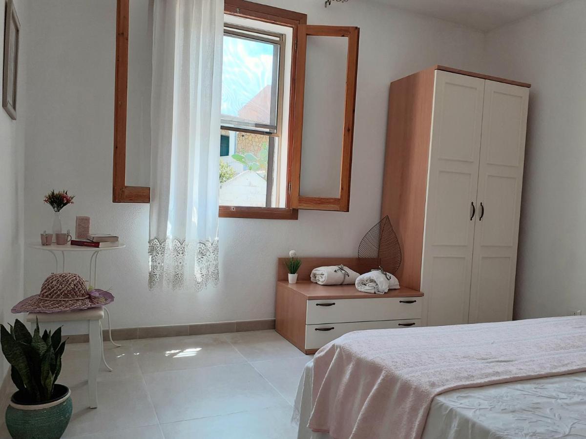 Villa Bouganville Valledoria Kültér fotó