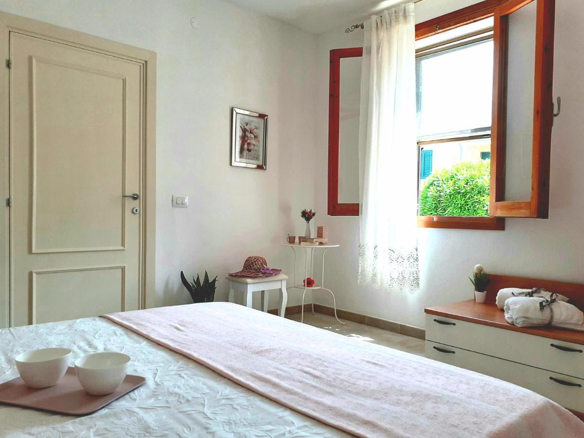 Villa Bouganville Valledoria Kültér fotó